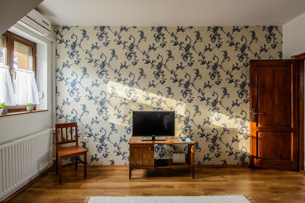 Toszkana Apartman Έγκερ Εξωτερικό φωτογραφία